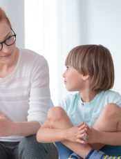 Comment apprendre à votre enfant à suivre les règles ?